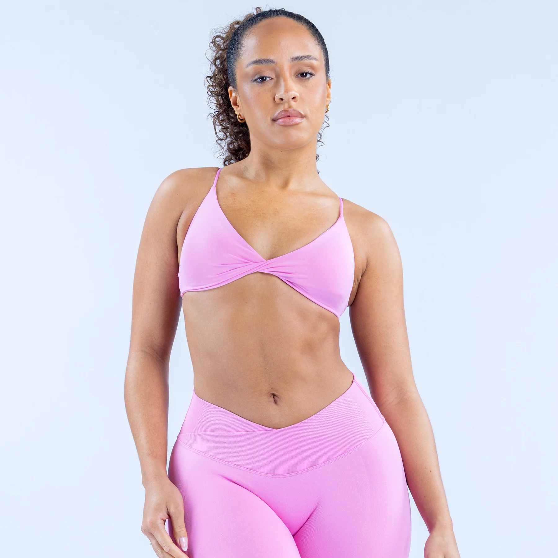 Спортивный бюстгальтер-топ; Ни – обзор и цена Sports Bra Racerback