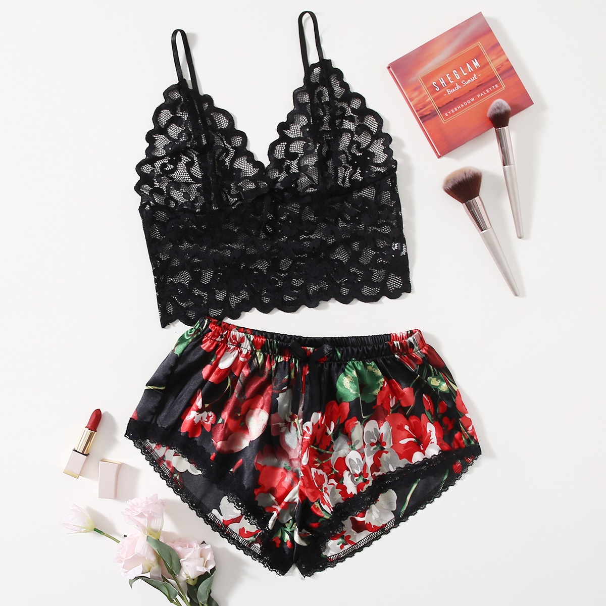 Женский комплект пижамы с цвет – обзор и цена Lace Bralette Set