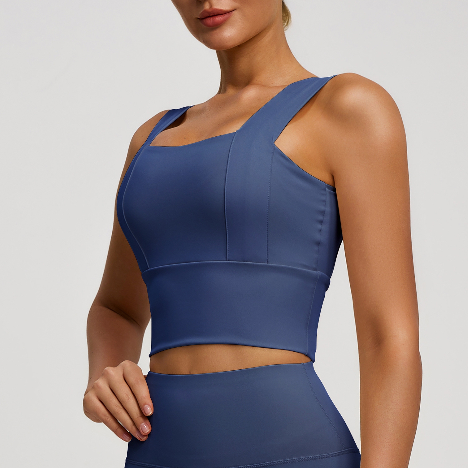 Женский спортивный бюстгальтер – обзор и цена Plunge Bra Push Up