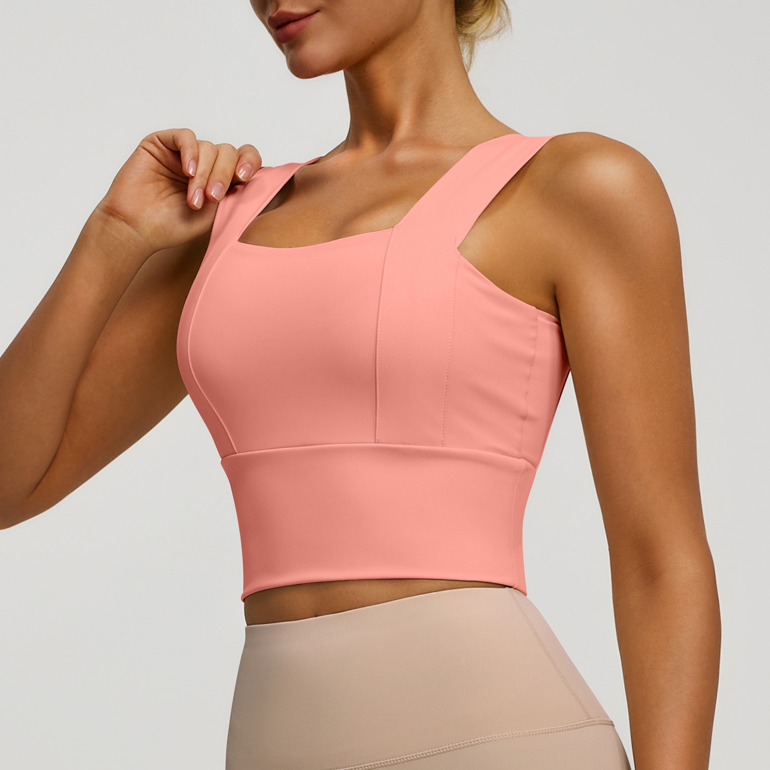 Женский спортивный бюстгальтер – обзор и цена Plunge Bra Push Up